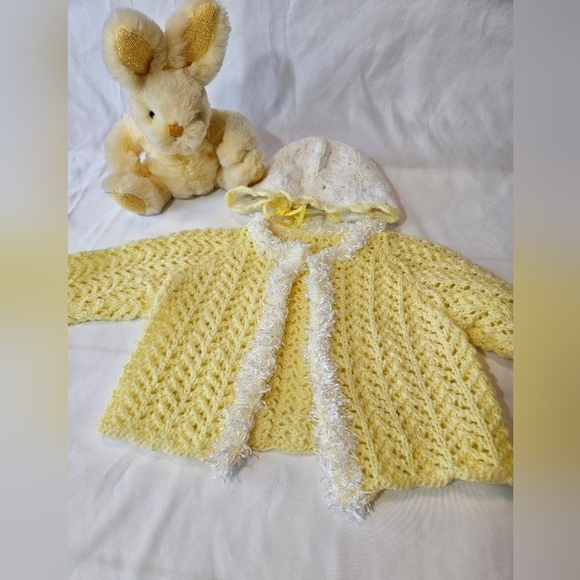 Hand Crafted Cardigan Crochet knit Set Yellow & white mesh lace knitting stitch - Picture 11 of 17